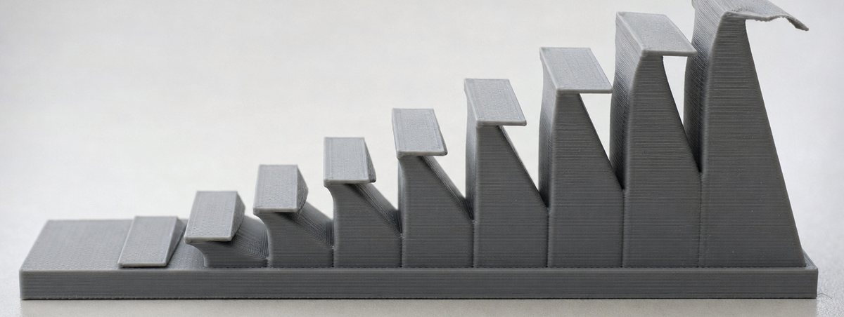 A printed overhang test wedge